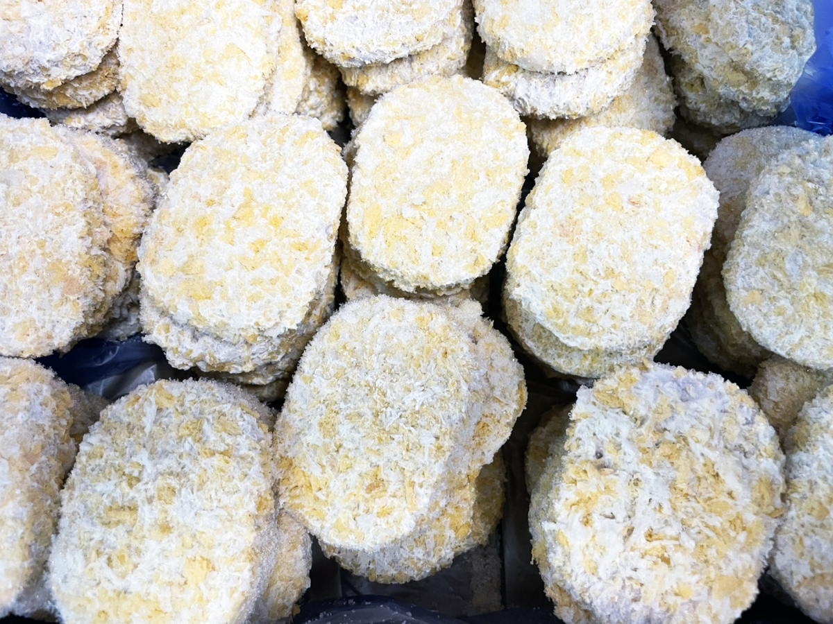 業務用 冷凍 ターンム（田芋）コロッケ 50g60個 アンマー（ホクガン） ANMAR 商品画像（調理前冷凍コロッケ）